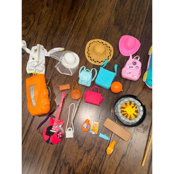 Lot of 22+ Barbie Accessories, Purses, Hats, etc, Chelsea Car/Mermaid Dreamtopia - Picture 2 of 3